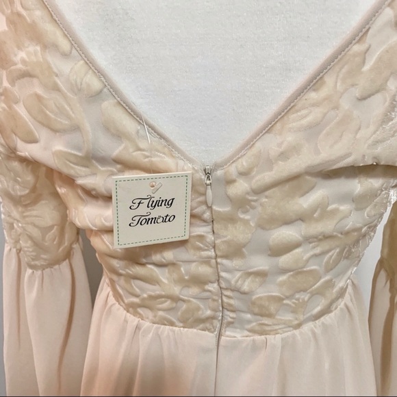 Flying Tomato Ivory Boho Bell Sleeve Dress XS - Picture 6 of 7